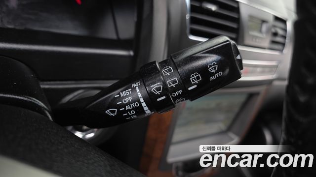 KG Mobility (SsangYong) Rexton W 2.2 4WD RX7 Luxury 2016 — фото 18