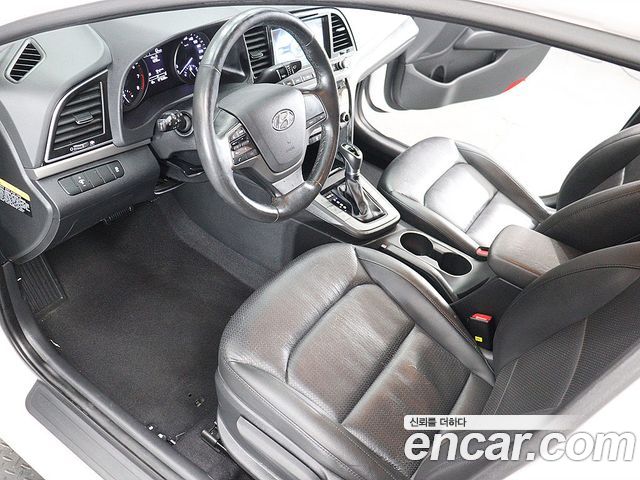 Hyundai Avante (AD) 1.6 GDI Smart 2016 — фото 21
