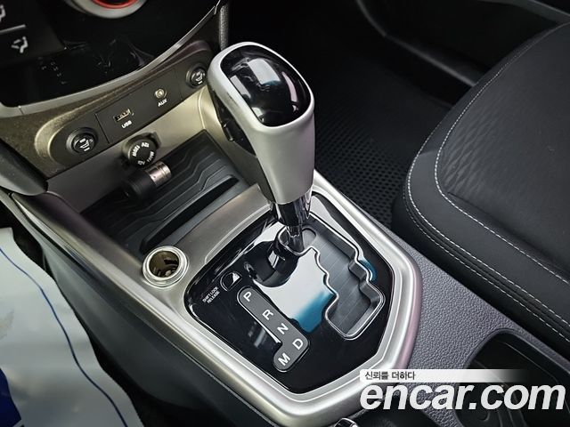 KG Mobility (SsangYong) Tivoli Diesel TX 2WD 2016 — фото 8