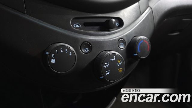 Chevrolet Spark Van 2012 — фото 16