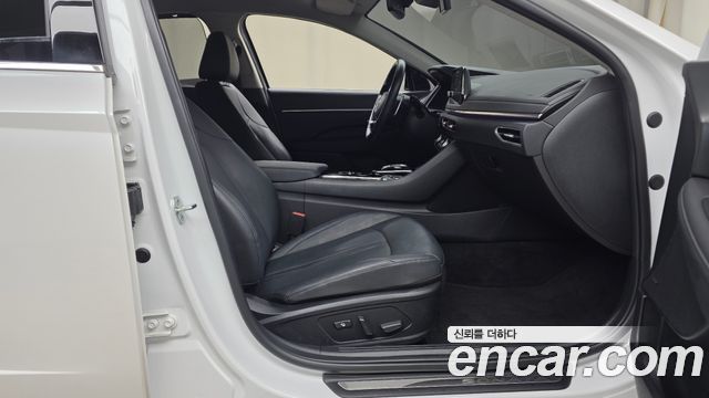 Hyundai Sonata (DN8) 2.0 Inspiration 2022 — фото 11