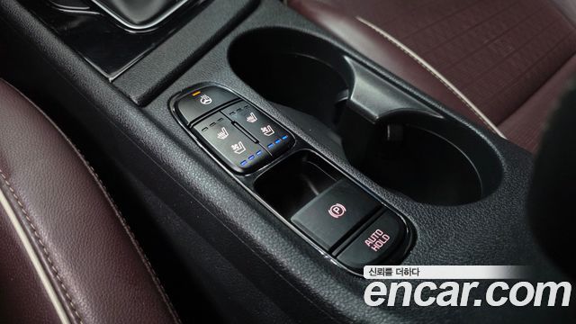 Kia Niro 1.6 HEV Noblesse Special 2020 — фото 20