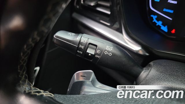 Kia Niro 1.6 HEV Noblesse Special 2020 — фото 27