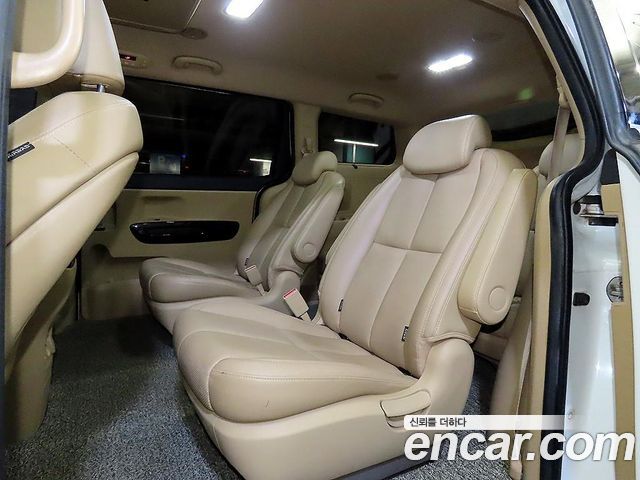 Kia Carnival Gasoline 9-Seater Noblesse 2019 — фото 7