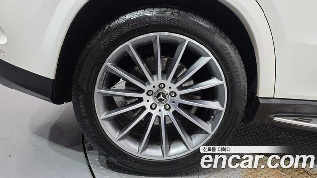 Mercedes-Benz GLE-Class (W167) GLE400d 4MATIC Coupe 2023 — фото 5