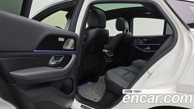 Mercedes-Benz GLE-Class (W167) GLE400d 4MATIC Coupe 2023 — фото 33