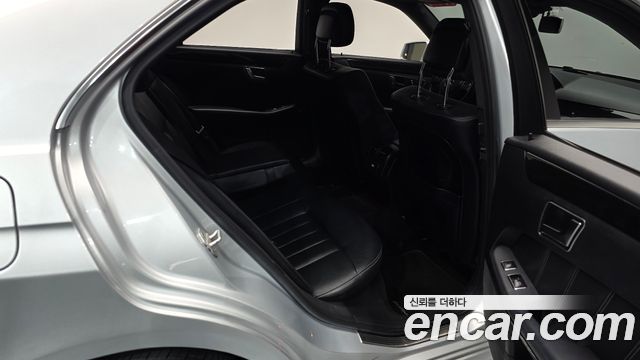 Mercedes-Benz E-Class (W212) E350 BlueTec 4MATIC 2015 — фото 12