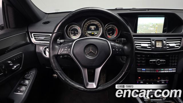 Mercedes-Benz E-Class (W212) E350 BlueTec 4MATIC 2015 — фото 13
