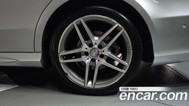 Mercedes-Benz E-Class (W212) E350 BlueTec 4MATIC 2015 — фото 21