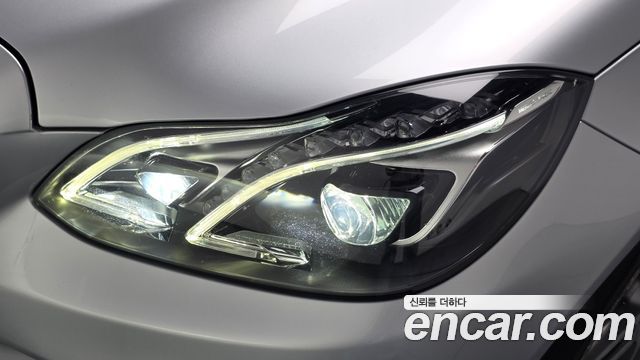 Mercedes-Benz E-Class (W212) E350 BlueTec 4MATIC 2015 — фото 22