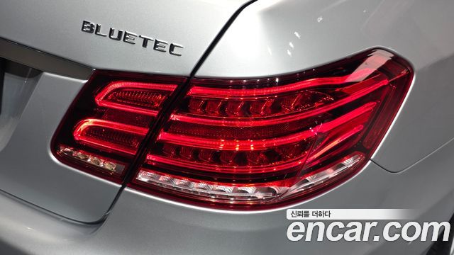 Mercedes-Benz E-Class (W212) E350 BlueTec 4MATIC 2015 — фото 23