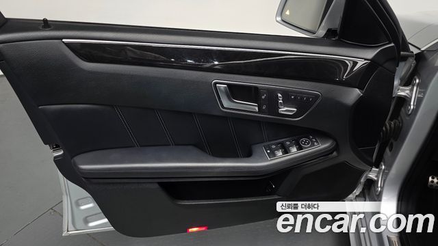 Mercedes-Benz E-Class (W212) E350 BlueTec 4MATIC 2015 — фото 24