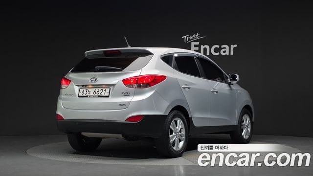 Hyundai Tucson ix Diesel 4WD X20 Luxury 2013 — фото 2