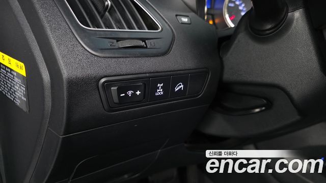Hyundai Tucson ix Diesel 4WD X20 Luxury 2013 — фото 12