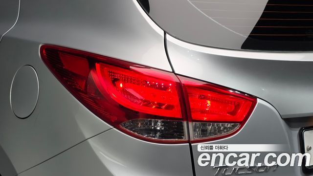 Hyundai Tucson ix Diesel 4WD X20 Luxury 2013 — фото 23