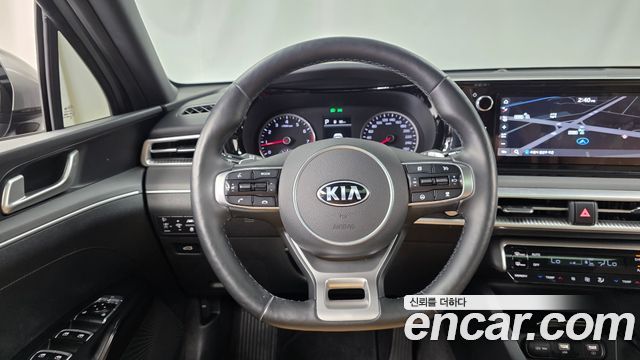 Kia K5 (III) 1.6 Turbo Prestige 2020 — фото 12