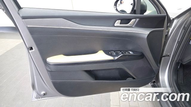 Kia K5 (III) 1.6 Turbo Prestige 2020 — фото 24