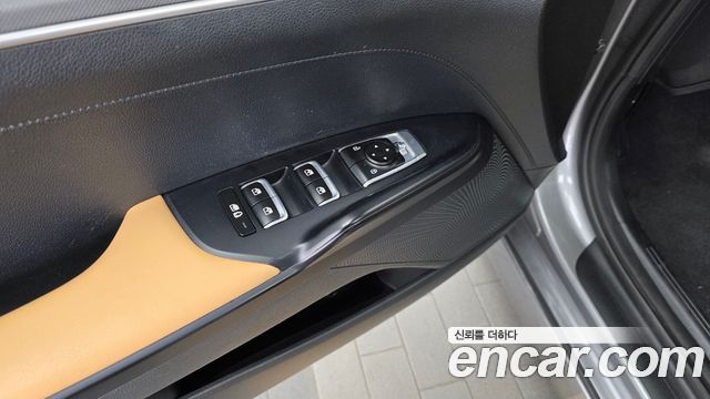 Kia K5 (III) 1.6 Turbo Prestige 2020 — фото 28