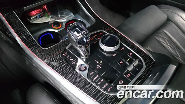 BMW X7 (G07) xDrive 40i M Sport 6STR 2022 — фото 9