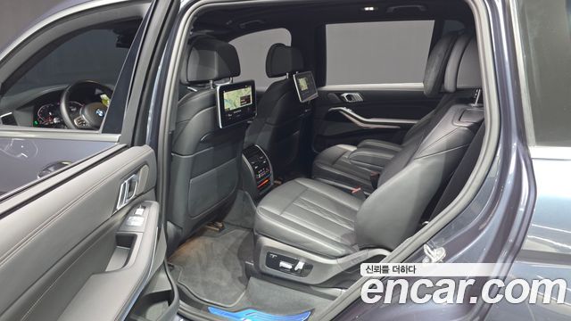BMW X7 (G07) xDrive 40i M Sport 6STR 2022 — фото 12