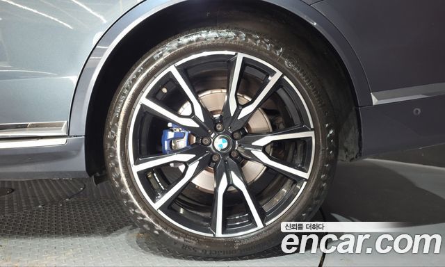 BMW X7 (G07) xDrive 40i M Sport 6STR 2022 — фото 21