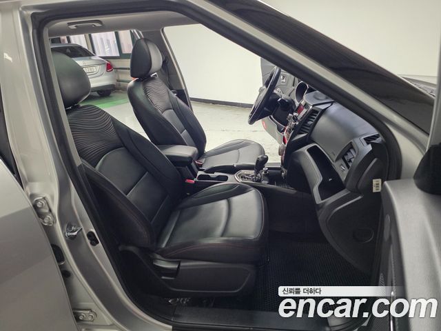 KG Mobility (SsangYong) Tivoli Air 1.6 RX 2WD 2017 — фото 15