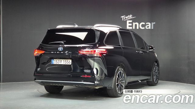 Toyota Sienna (IV) 2.5 Hybrid AWD 2022 — фото 2