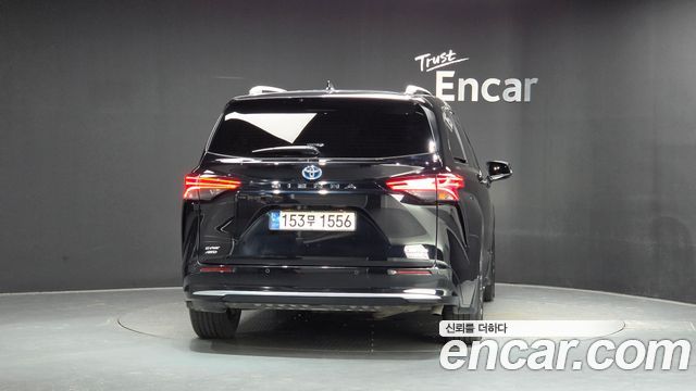 Toyota Sienna (IV) 2.5 Hybrid AWD 2022 — фото 4