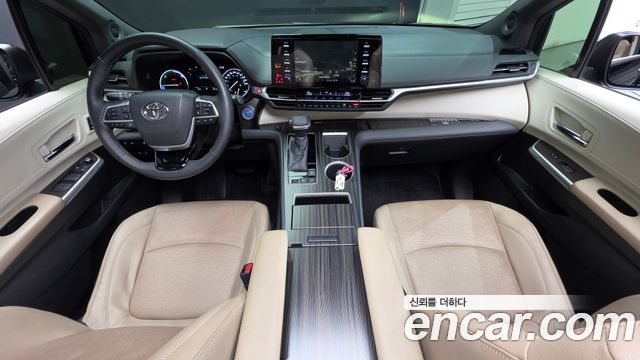 Toyota Sienna (IV) 2.5 Hybrid AWD 2022 — фото 7