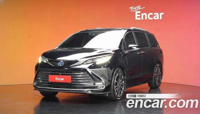 Toyota Sienna (IV) 2.5 Hybrid AWD
