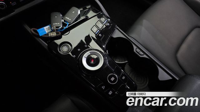 Kia Sportage Hybrid (V) Prestige 2WD 2023 — фото 9
