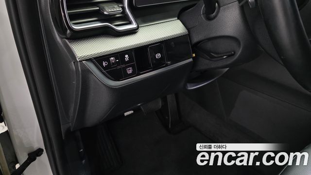 Kia Sportage Hybrid (V) Prestige 2WD 2023 — фото 14