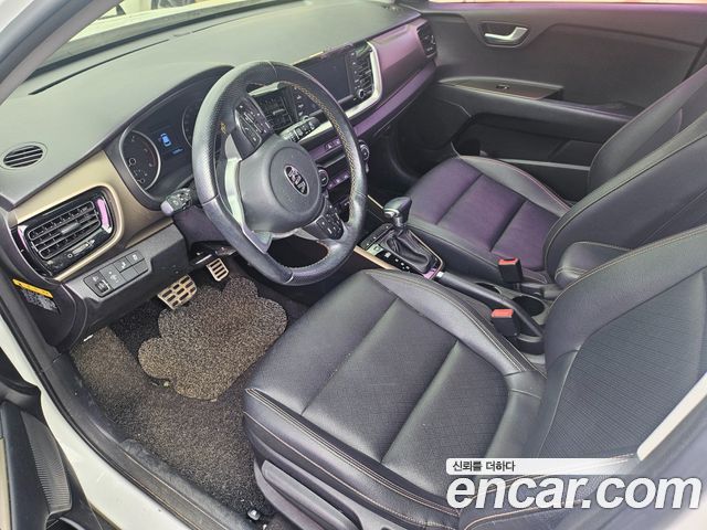 Kia Stonic Diesel 1.6 Prestige 2018 — фото 5