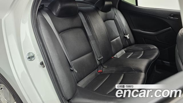 Kia K5 LPI Luxury 2014 — фото 12
