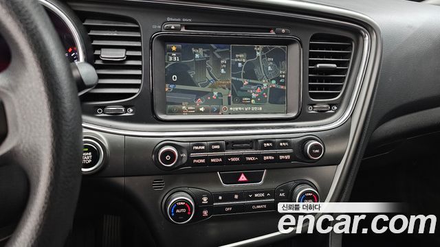 Kia K5 LPI Luxury 2014 — фото 16