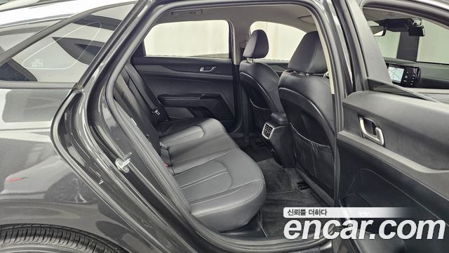 Kia K5 Hybrid (III) Prestige 2022 — фото 12