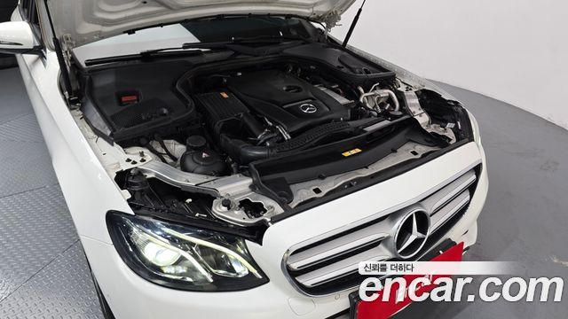 Mercedes-Benz E-Class (W213) E200 Avantgarde 2017 — фото 6