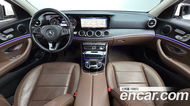 Mercedes-Benz E-Class (W213) E200 Avantgarde 2017 — фото 7