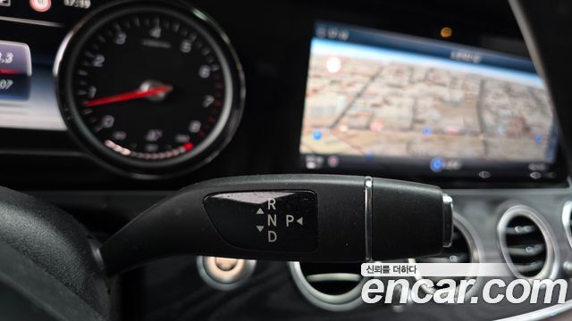 Mercedes-Benz E-Class (W213) E200 Avantgarde 2017 — фото 9