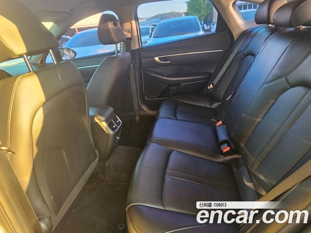Hyundai Sonata (DN8) 2.0 Premium 2021 — фото 10