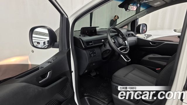 Hyundai Staria Cargo 5-Seater Smart 2023 — фото 10