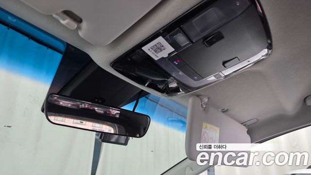 Hyundai Staria Cargo 5-Seater Smart 2023 — фото 17