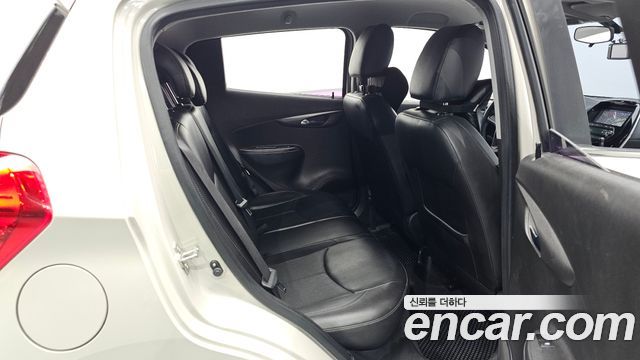 Chevrolet Next Spark LT Plus 2016 — фото 12