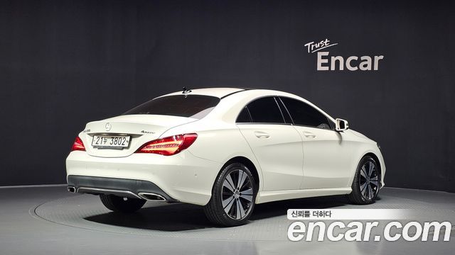 Mercedes-Benz CLA-Class (C117) CLA250 4MATIC 2017 — фото 2