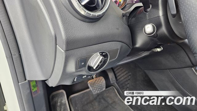 Mercedes-Benz CLA-Class (C117) CLA250 4MATIC 2017 — фото 16