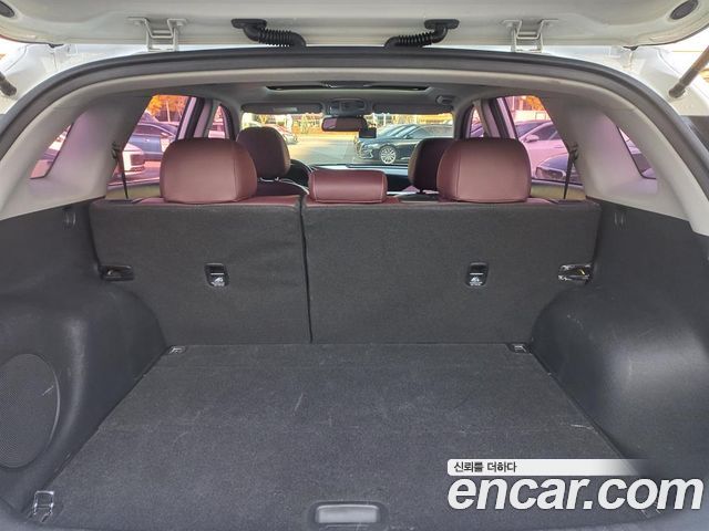 Kia Niro 1.6 HEV Noblesse Special 2020 — фото 9