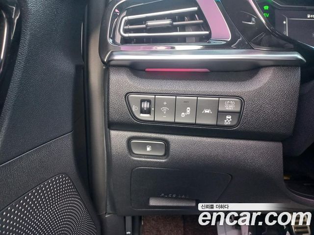 Kia Niro 1.6 HEV Noblesse Special 2020 — фото 19
