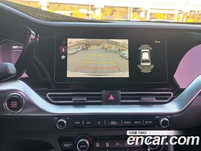 Kia Niro 1.6 HEV Noblesse Special 2020 — фото 24