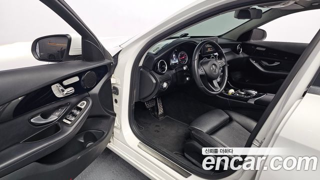 Mercedes-Benz C-Class (W205) C200 2018 — фото 11
