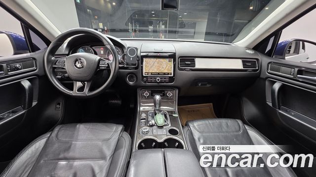 Volkswagen Touareg V6 3.0 TDI Bluemotion 7P5 2012 — фото 7